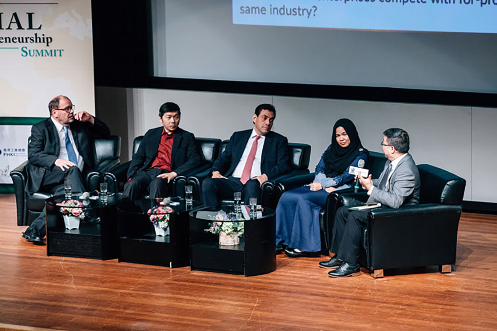 SERA has invited scholars and experts from different countries around the world such as UK, Mexico, Spain, Switzerland, Malaysia, Indonesia and Taiwan to attend our events and share inspirational thoughts. This is absolutely an eye-opening experience for our members to learn from their global insights.